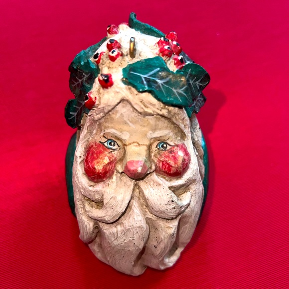 House of Hatten Holiday 988 House Of Hatten Santa Head Blue Eyes Holly Berries Ornament